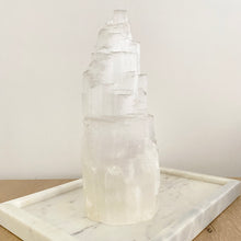 Load image into Gallery viewer, Selenite Castle Lamp
