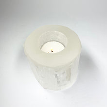 Load image into Gallery viewer, Selenite Tealight Holder - Round
