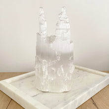 Load image into Gallery viewer, Selenite Twin Peak Lamp
