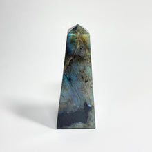 Load image into Gallery viewer, Labradorite - Obelisk - 03
